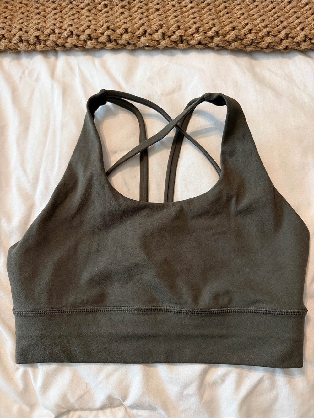 Olive Cross-Back Sports Bra for Women - Supportive Everyday Activewear